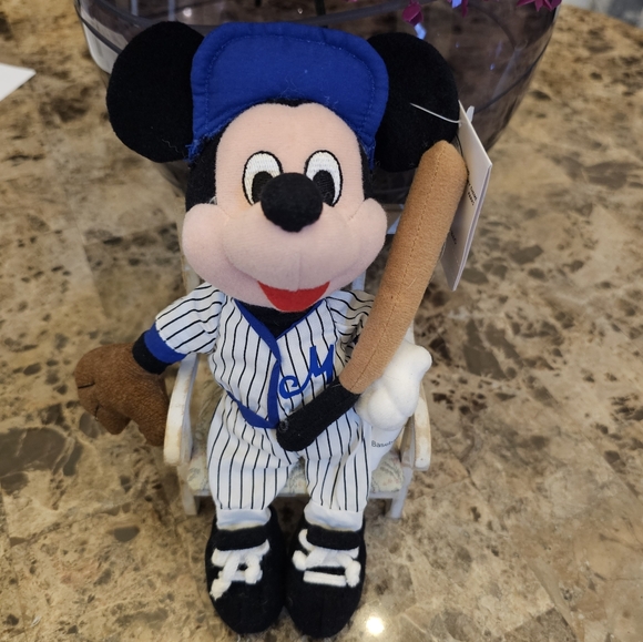 DISNEY Vintage 90s Baseball Mickey Mouse Bean Bag Plush New with Tag - Picture 2 of 12